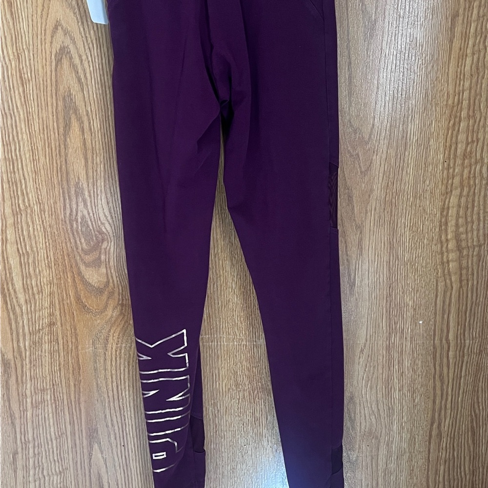 PINK Victoria's Secret Leggings in Rich Purple